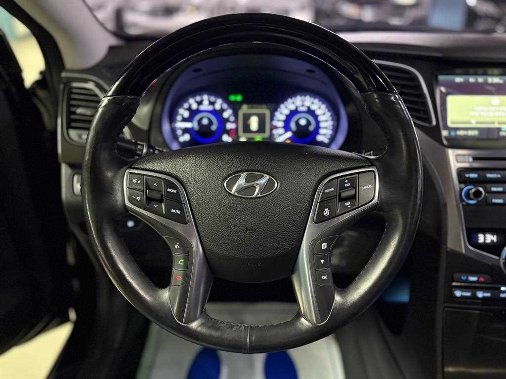 HYUNDAI Grandeur - Vista 6
