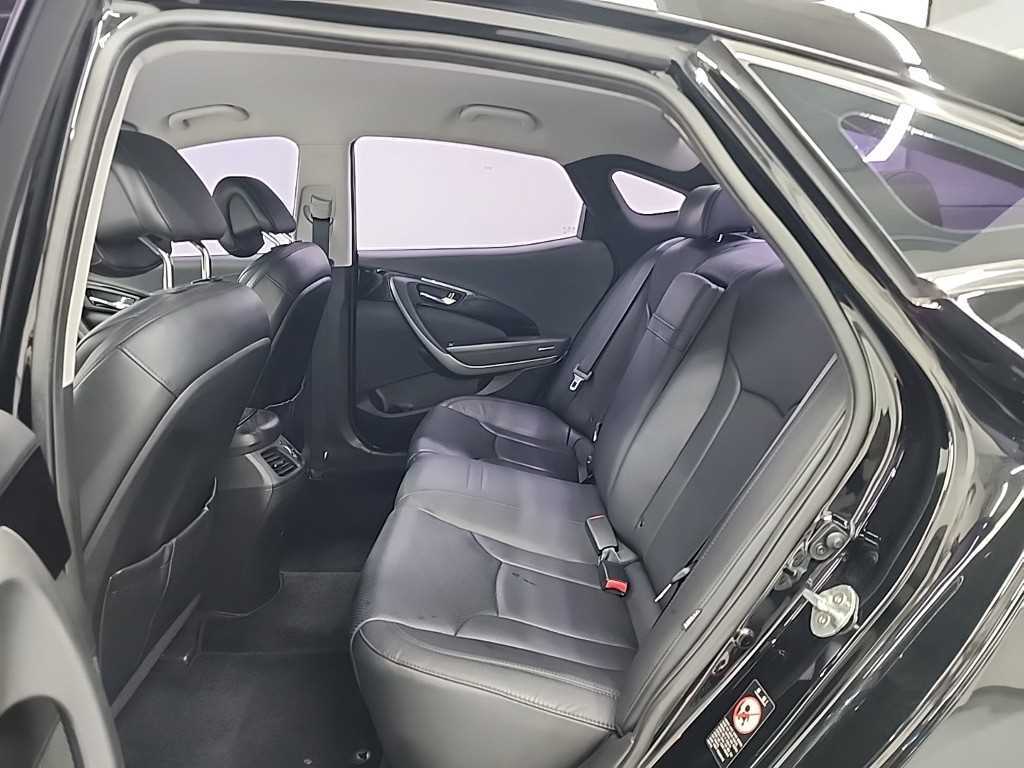 HYUNDAI Grandeur - Vista 12