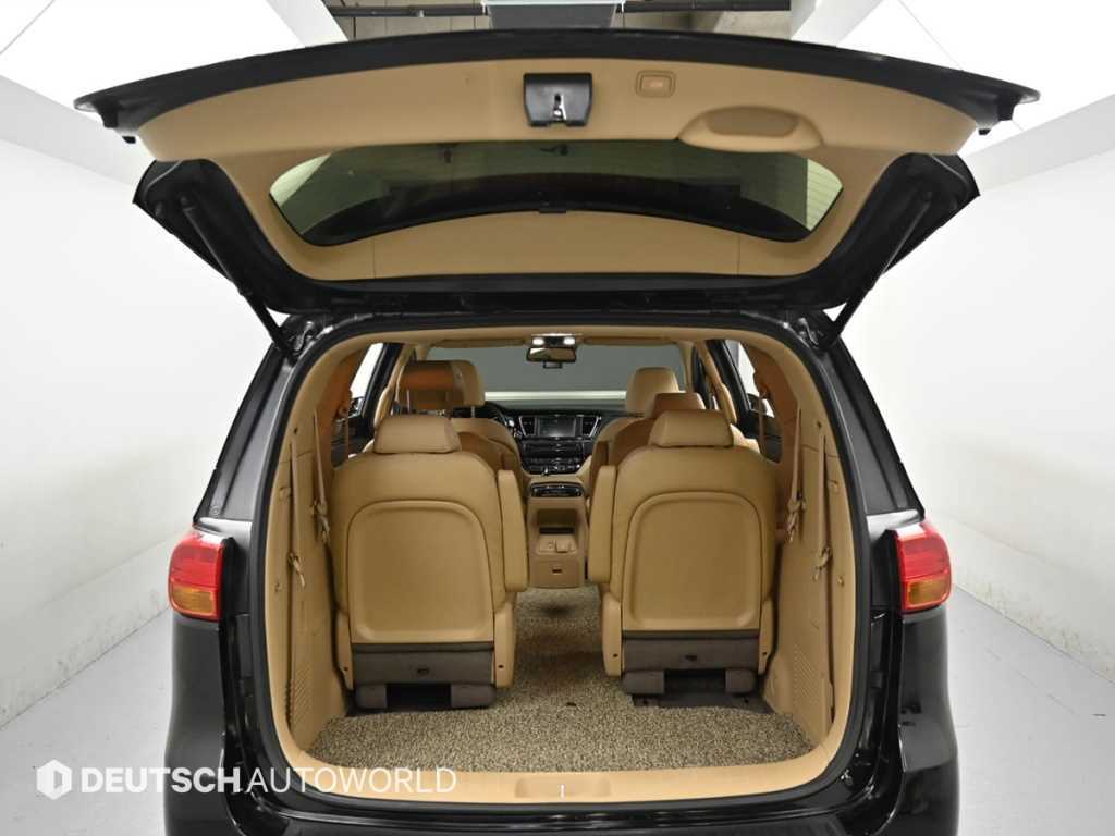 KIA Carnival 2018 Negro - Importación desde Corea - HF Imports Iquique - Foto 19
