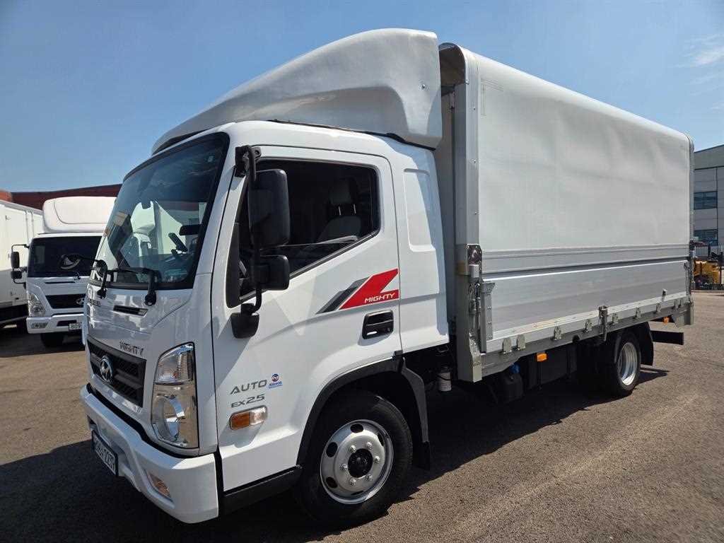 medium and large cargo truck 2025 Blanco - Importación desde Corea - HF Imports Iquique - Foto 1