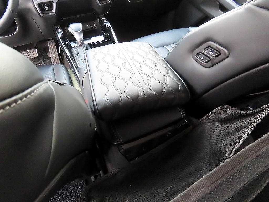 KIA Sorento 2023 Gris - Importación desde Corea - HF Imports Iquique - Foto 17