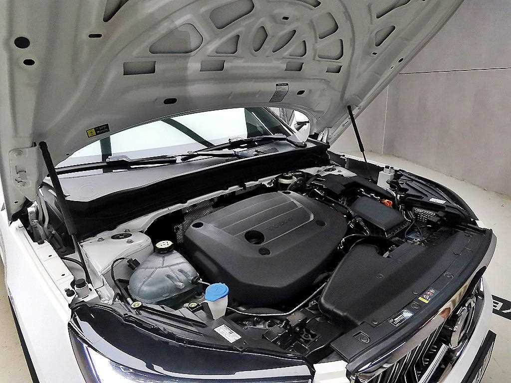 Volvo XC40 2025 Blanco - Importación desde Corea - HF Imports Iquique - Foto 19