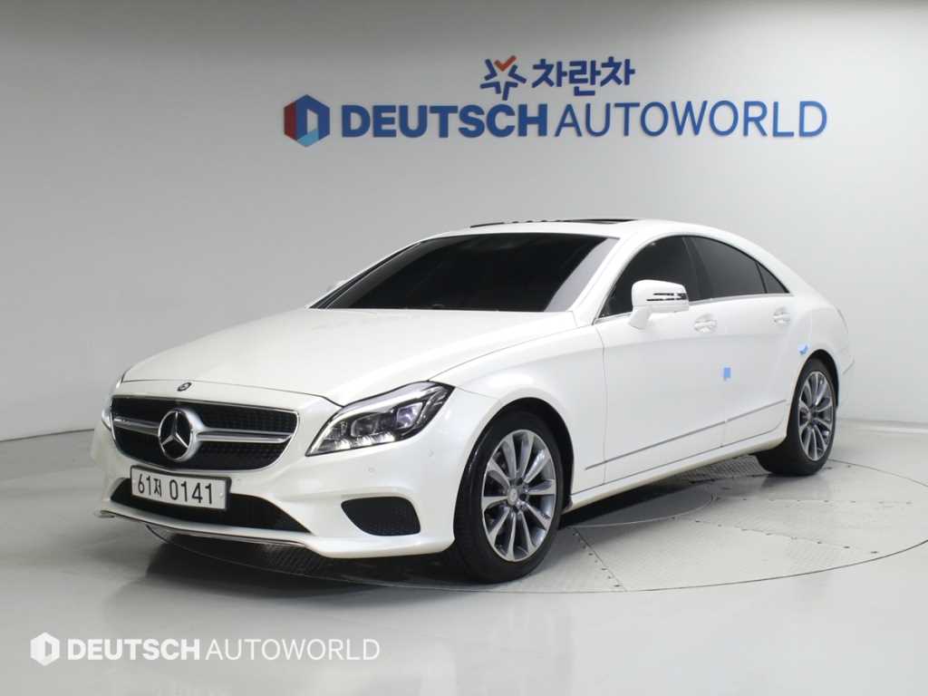 Mercedes Benz CLS Class 2017 Blanco - Importación desde Corea - HF Imports Iquique - Foto 1