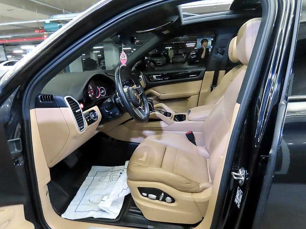 Porsche Cayenne - Vista 8
