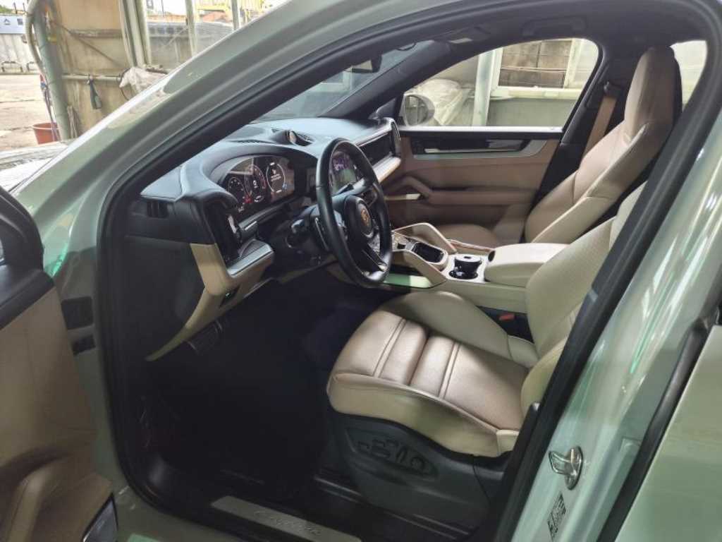 Porsche Cayenne - Vista 7