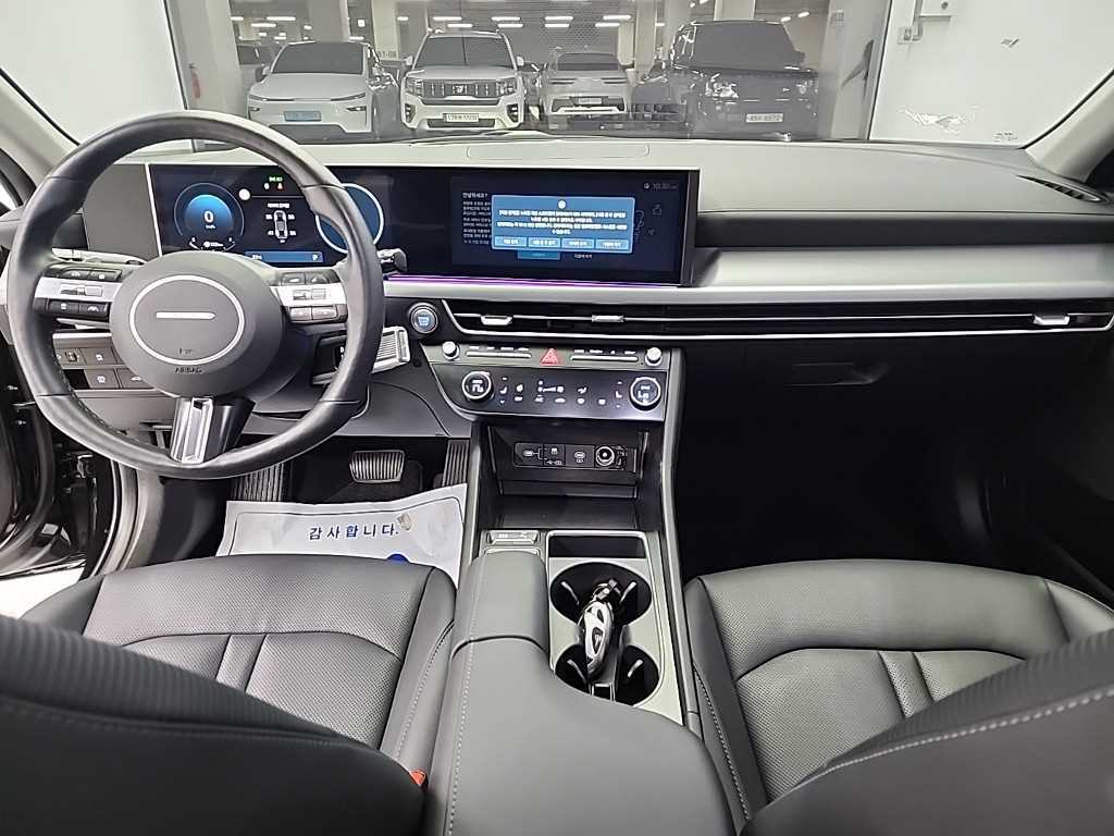HYUNDAI Sonata - Vista 7
