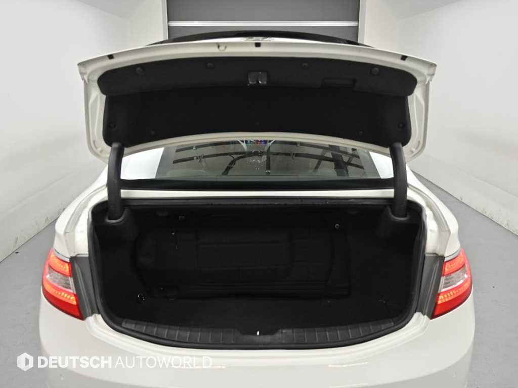 HYUNDAI Grandeur - Vista 5