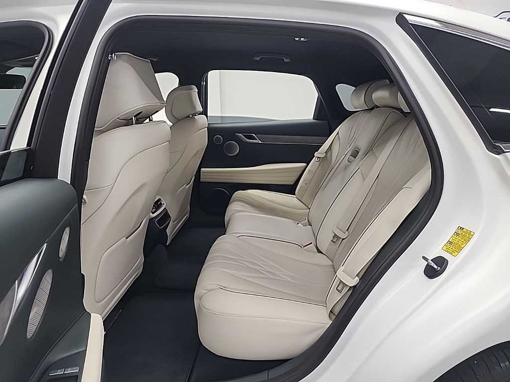 Genesis G80 - Vista 12