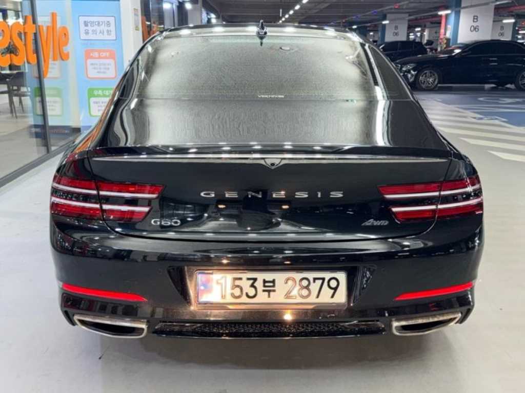 Genesis G80 - Vista 5