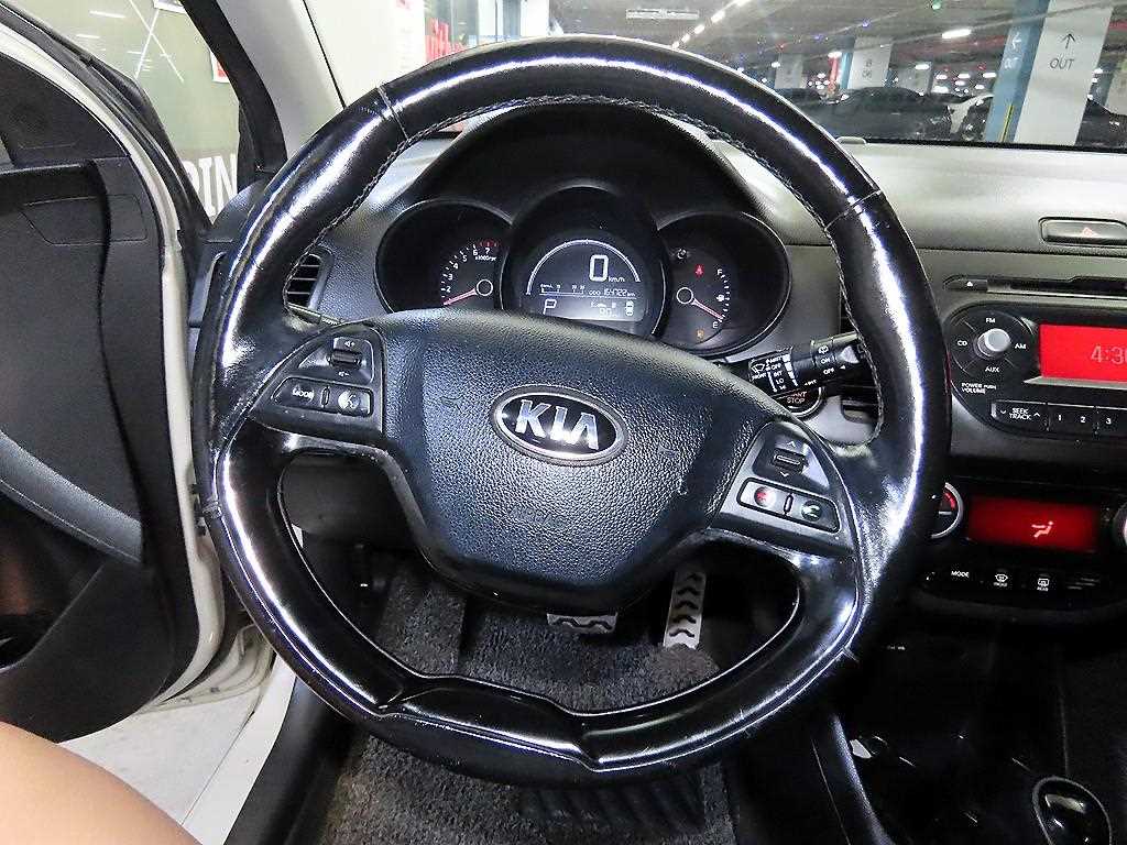 KIA Morning - Vista 8