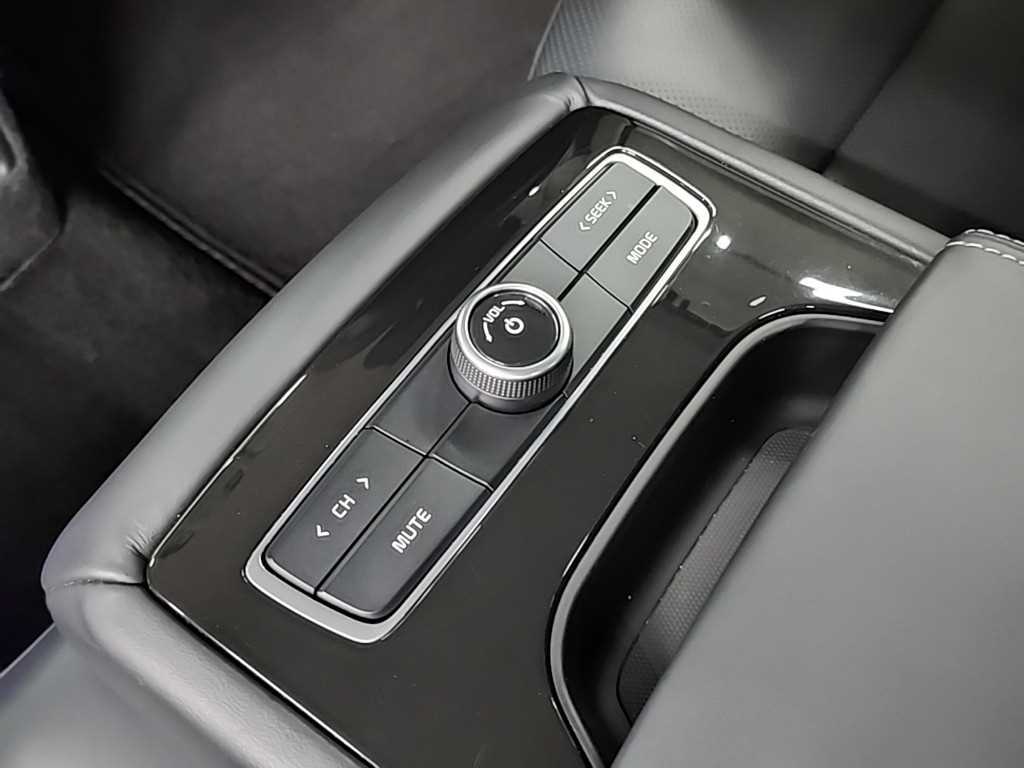 KIA K7 2021 Negro - Importación desde Corea - HF Imports Iquique - Foto 15