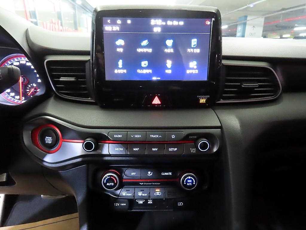 HYUNDAI Veloster - Vista 11