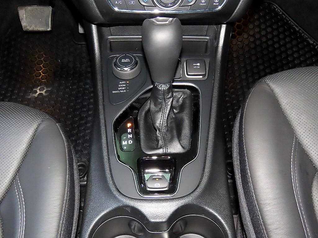 Jeep Cherokee - Vista 12
