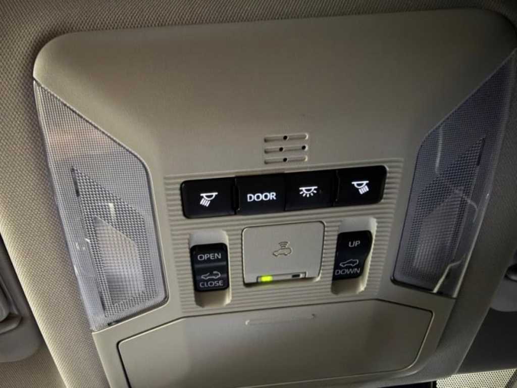 Toyota RAV4 - Vista 12