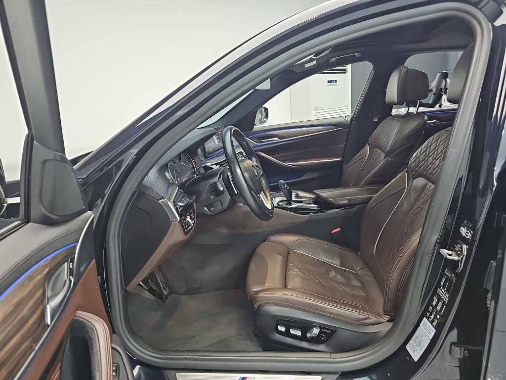 BMW 5 Series - Vista 11
