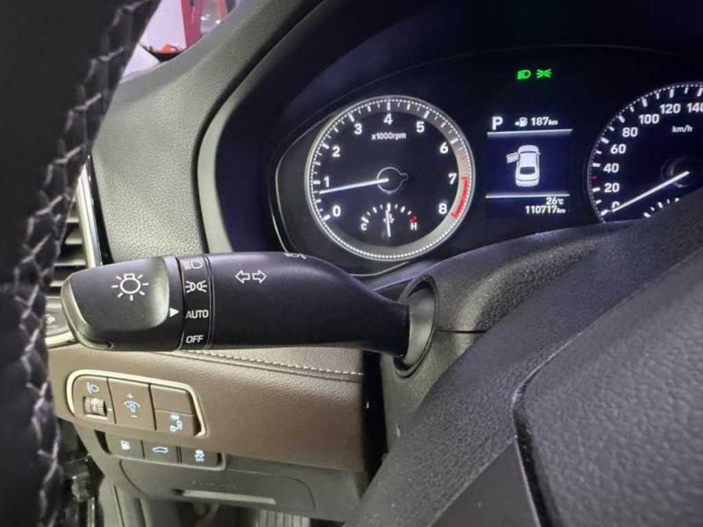 HYUNDAI Grandeur 2019 Negro - Importación desde Corea - HF Imports Iquique - Foto 17
