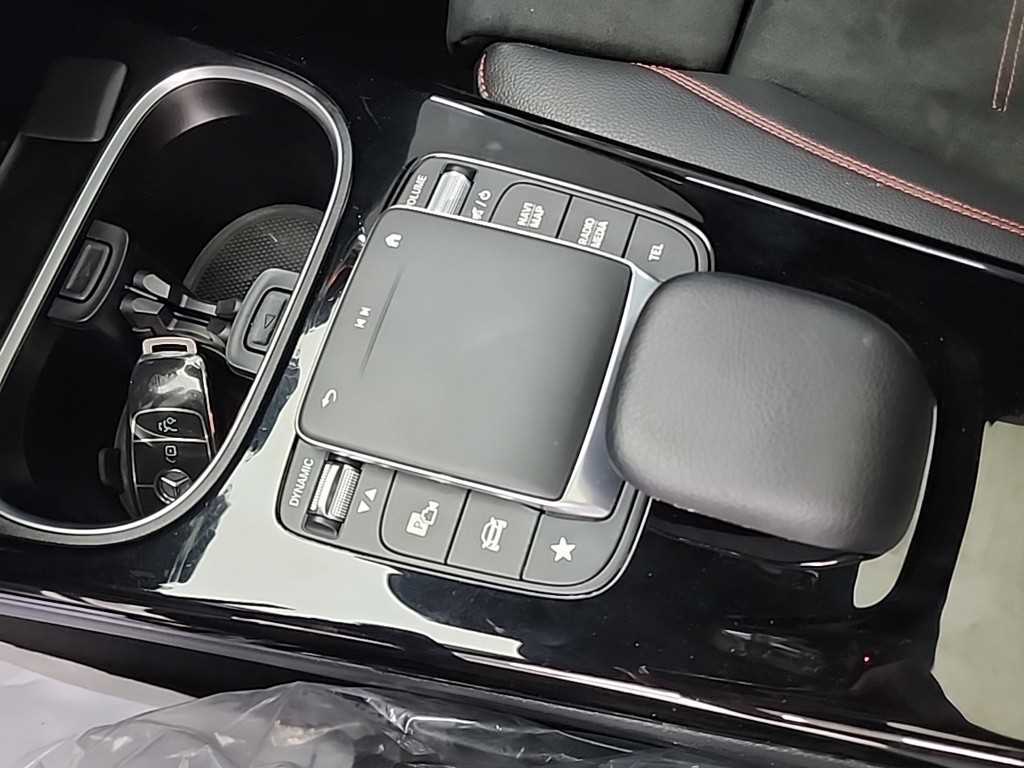 Mercedes Benz CLA Class - Vista 8
