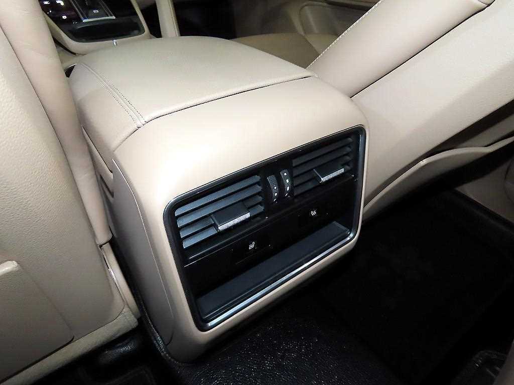 Porsche Cayenne 2020 Negro - Importación desde Corea - HF Imports Iquique - Foto 17