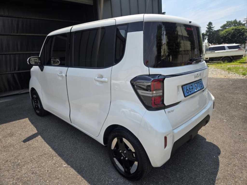 KIA Ray - Vista 6