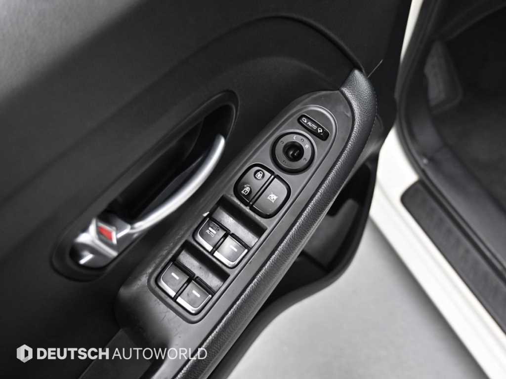 KIA Carens 2016 Blanco - Importación desde Corea - HF Imports Iquique - Foto 18