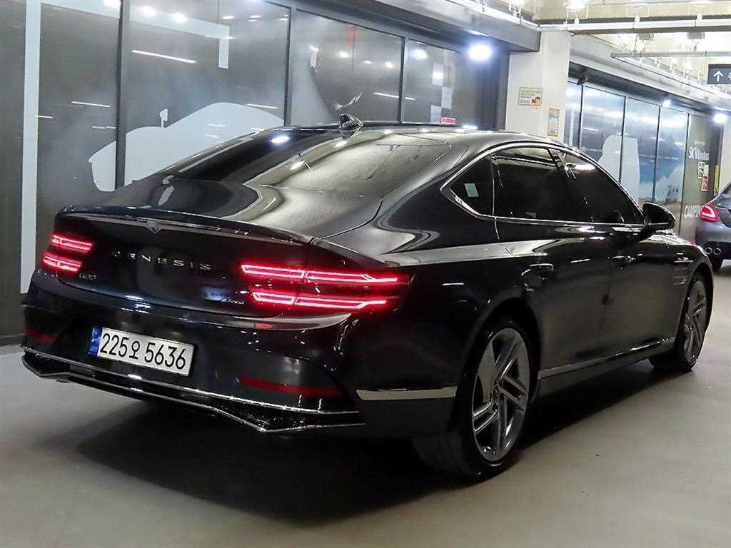 Genesis G80 - Vista 4