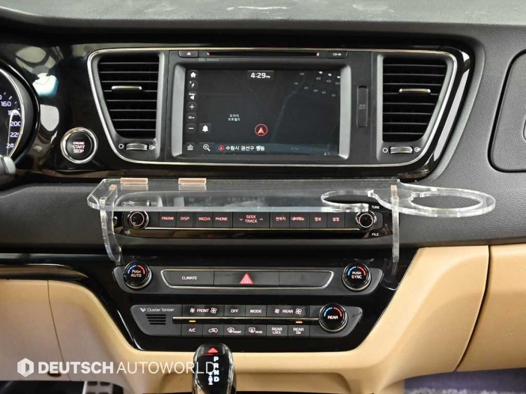 KIA Carnival 2018 Negro - Importación desde Corea - HF Imports Iquique - Foto 14