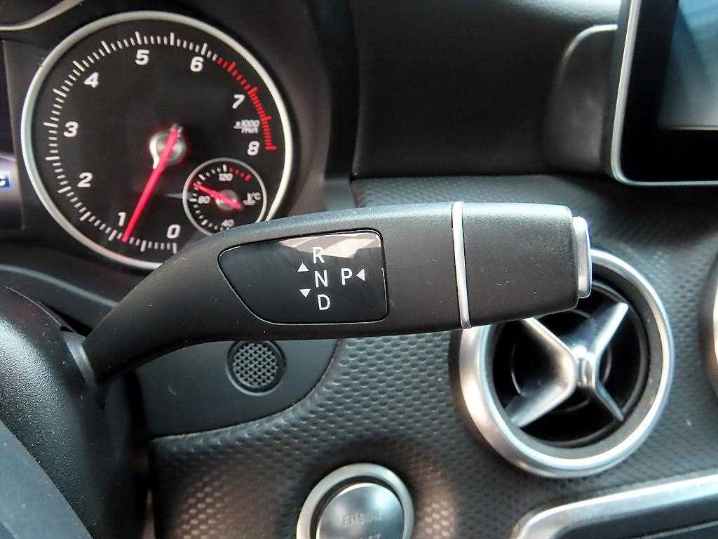 Mercedes Benz A Class - Vista 10