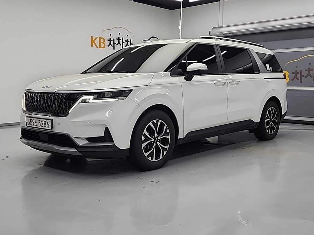 KIA Carnival 2023 Blanco - Importación desde Corea - HF Imports Iquique - Foto 1
