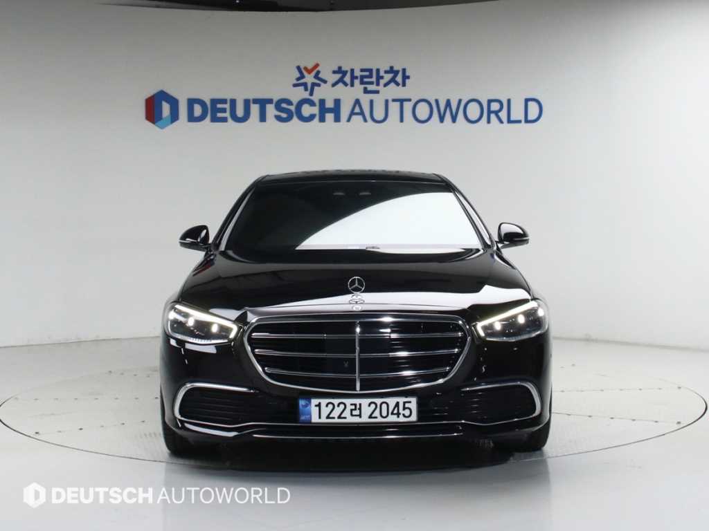 Mercedes Benz S Class - Vista 3