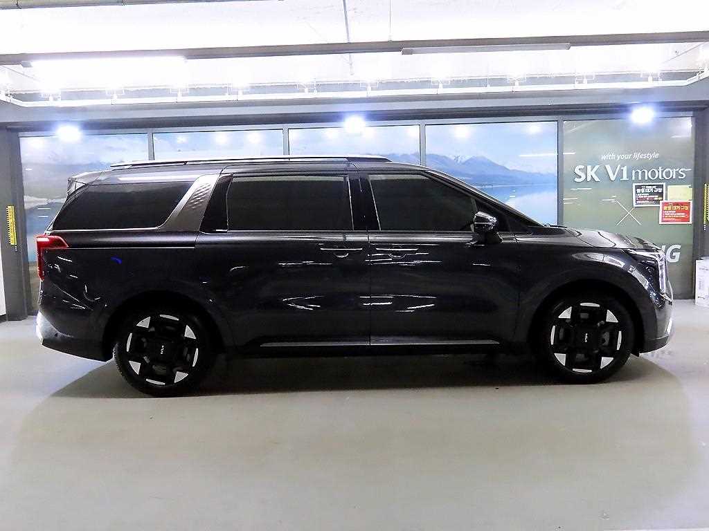KIA Carnival - Vista 3
