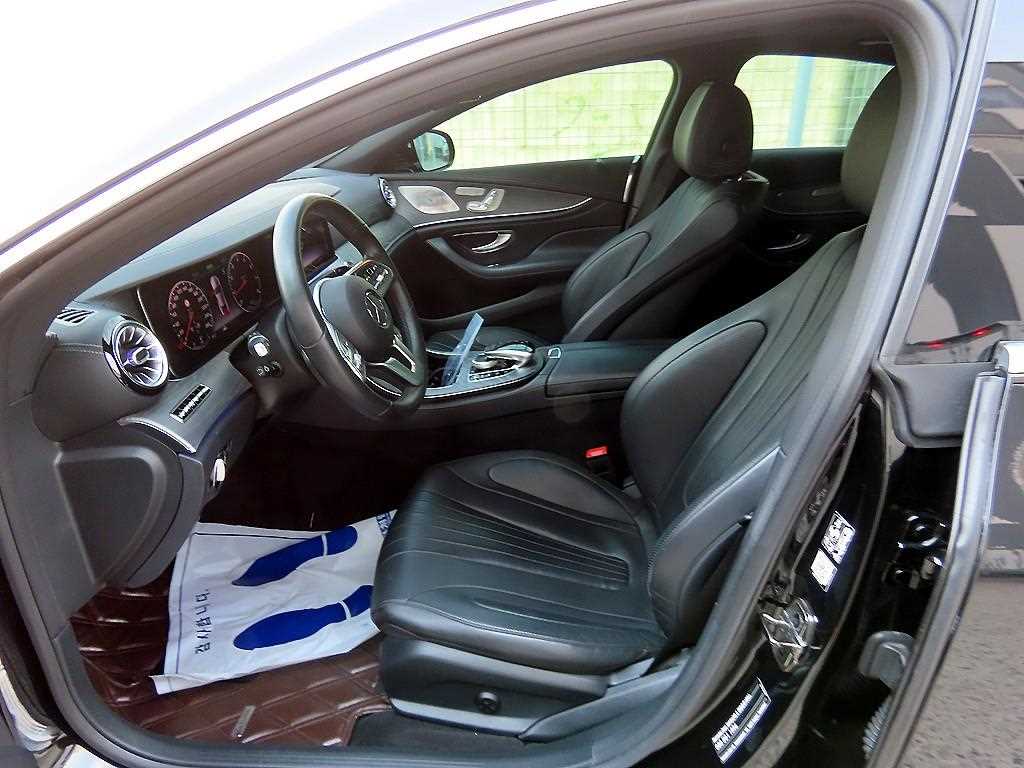 Mercedes Benz CLS Class - Vista 5