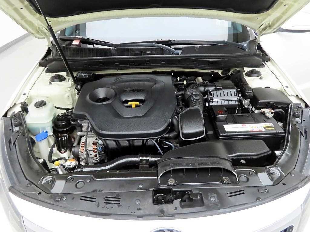 KIA K5 2013 Blanco - Importación desde Corea - HF Imports Iquique - Foto 20