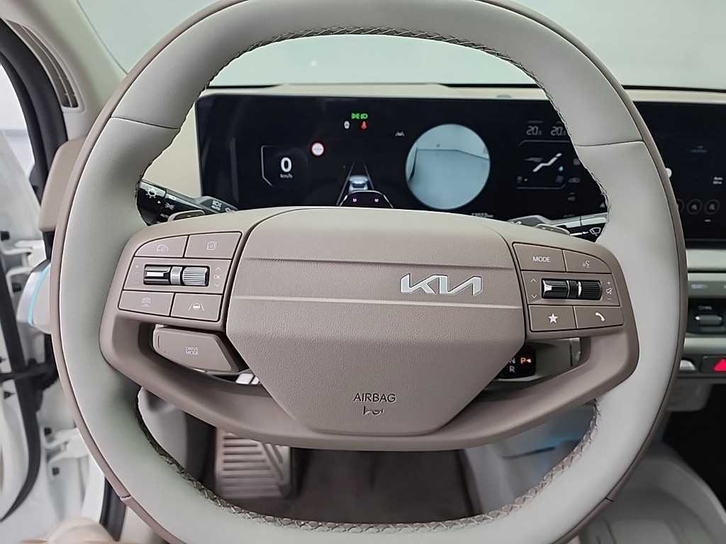 KIA EV4 - Vista 9
