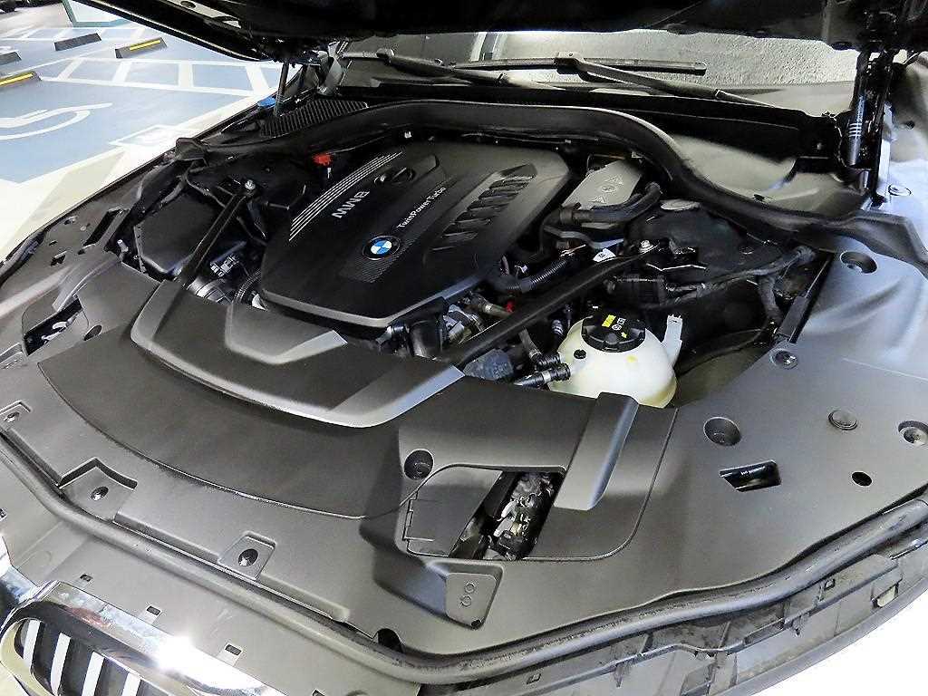 BMW 7 Series 2020 Negro - Importación desde Corea - HF Imports Iquique - Foto 19