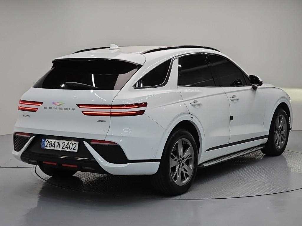 Genesis GV70 - Vista 4
