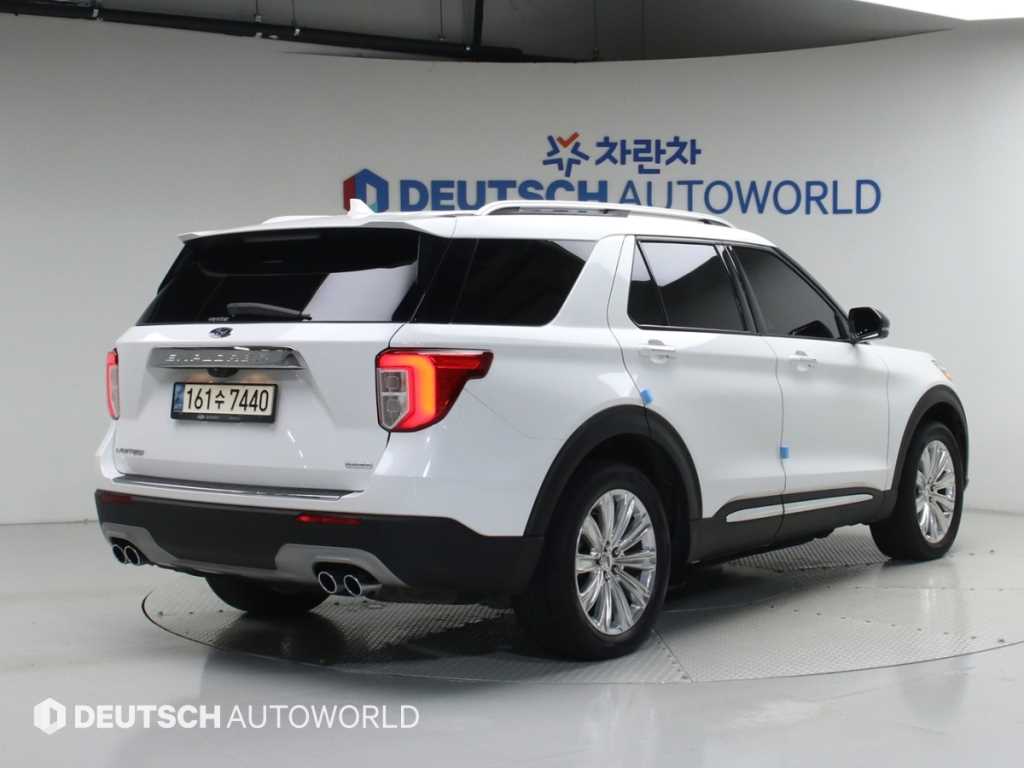 Ford Explorer - Vista 2
