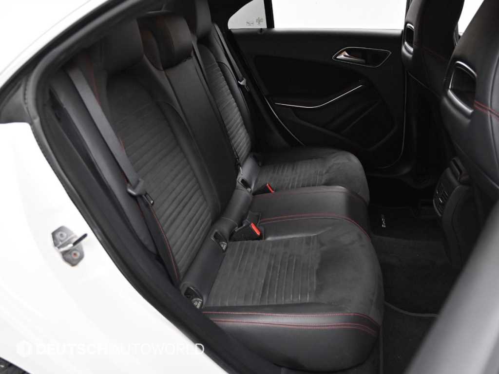 Mercedes Benz CLA Class - Vista 12