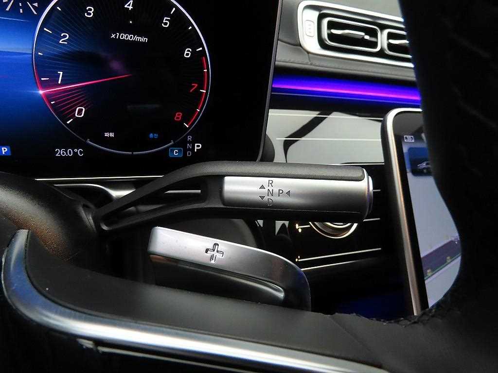 Mercedes Benz S Class - Vista 10