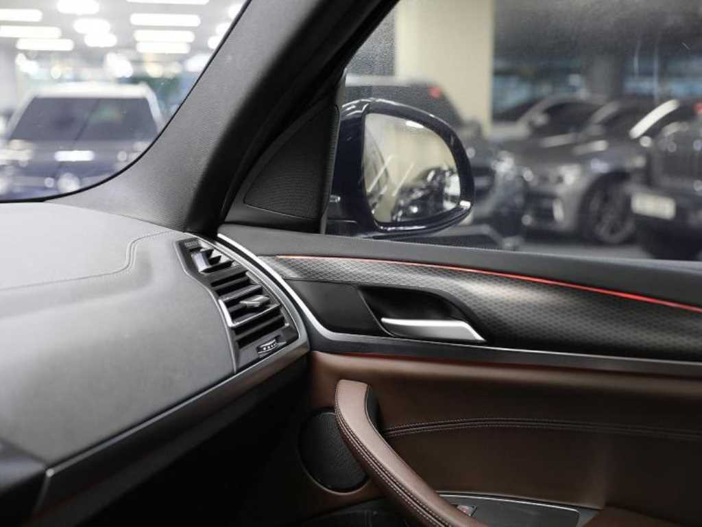 BMW X3 2022 Negro - Importación desde Corea - HF Imports Iquique - Foto 18