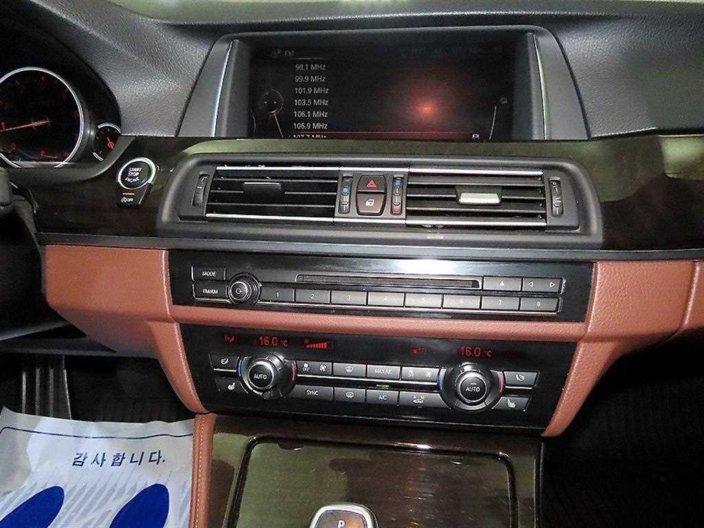 BMW 5 Series - Vista 11
