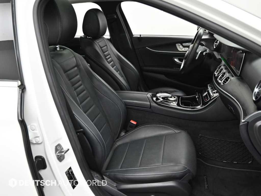Mercedes Benz E class - Vista 10