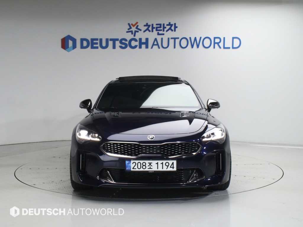 KIA Stinger - Vista 3