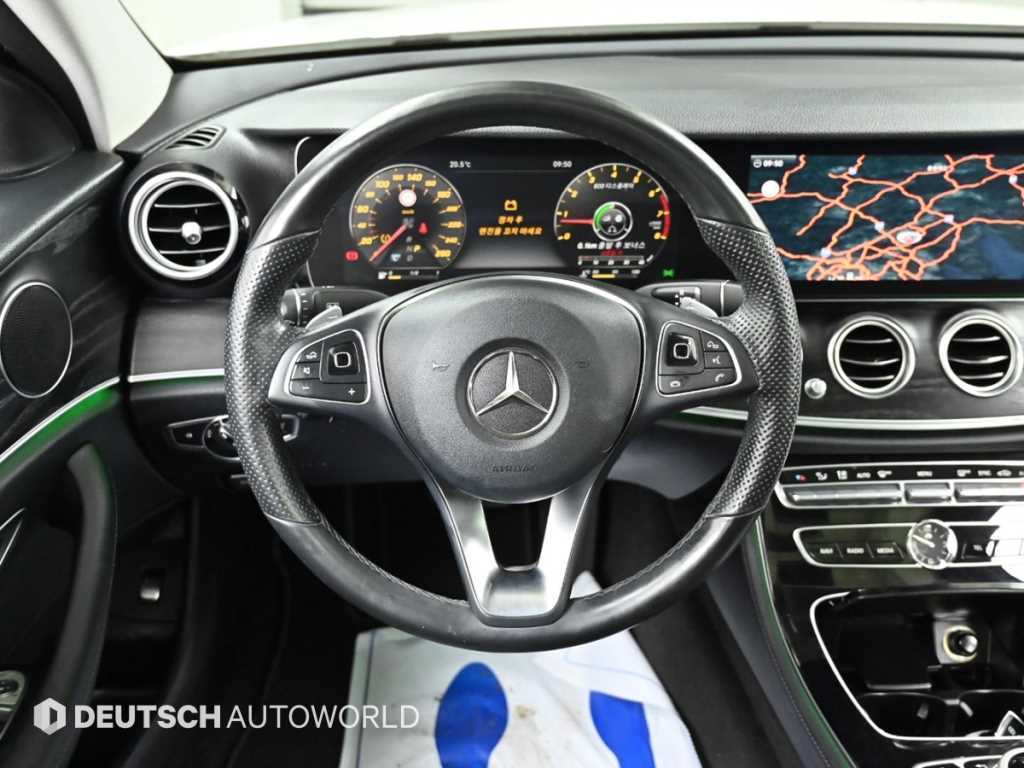 Mercedes Benz E class 2017 Blanco - Importación desde Corea - HF Imports Iquique - Foto 13