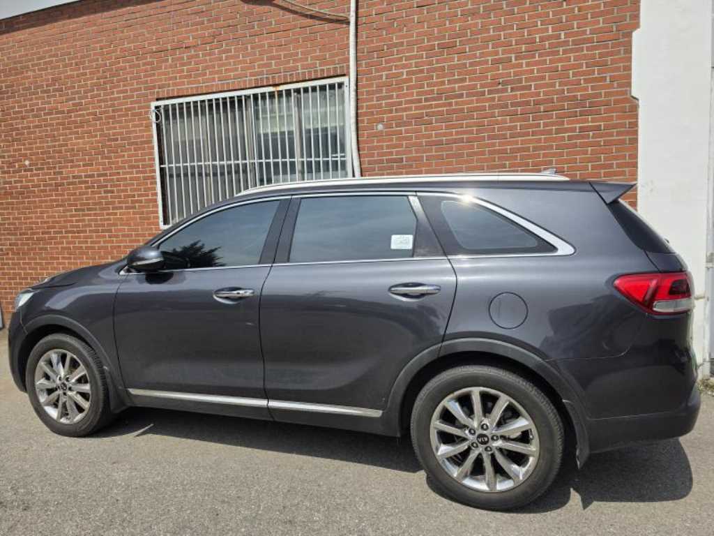 KIA Sorento - Vista 3