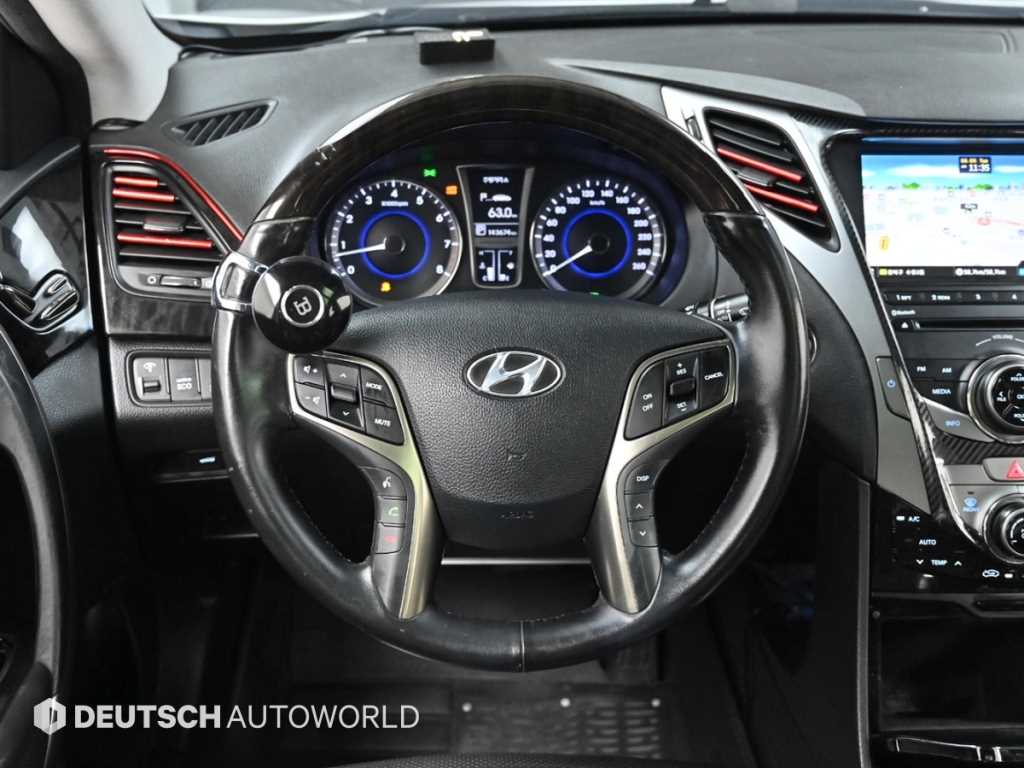 HYUNDAI Grandeur 2012 Blanco - Importación desde Corea - HF Imports Iquique - Foto 14