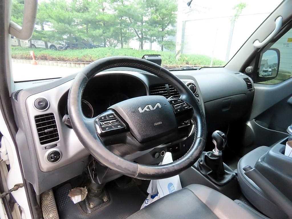 Small Truck Top_Integrated Top Powergate - Vista 9
