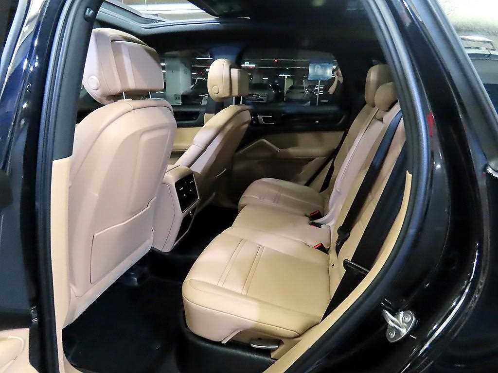 Porsche Cayenne - Vista 9