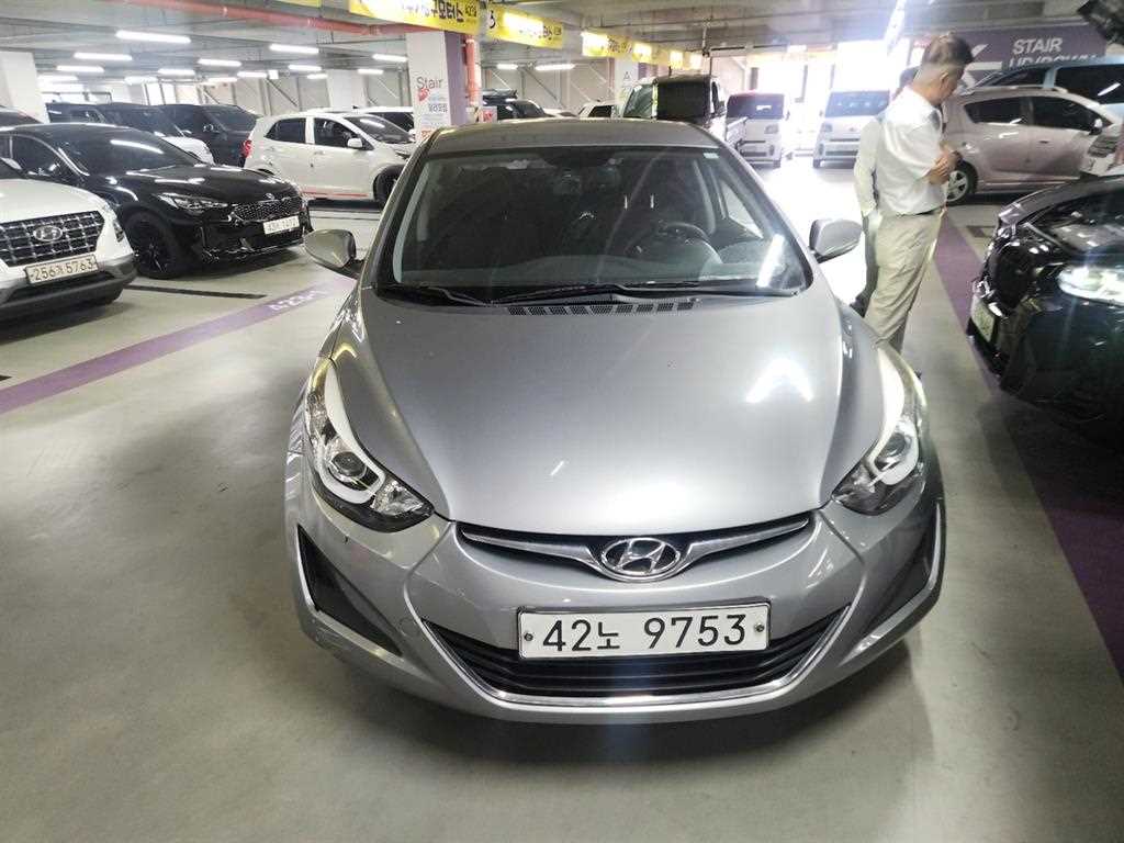 HYUNDAI Avante 2015 Gris - Importación desde Corea - HF Imports Iquique - Foto 1