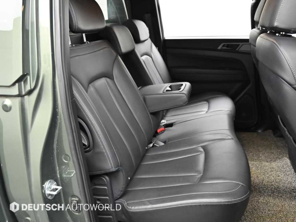 Ssangyong Rexton - Vista 12