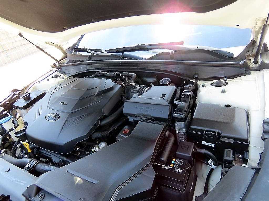 KIA K7 2017 Blanco - Importación desde Corea - HF Imports Iquique - Foto 19